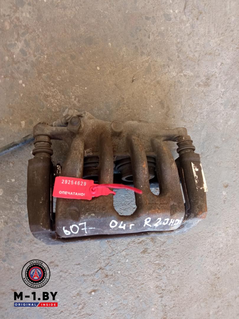 суппорт передний правый Peugeot 607 1 поколение (2000 - 2004), 2.0 л., дизель - фото №1