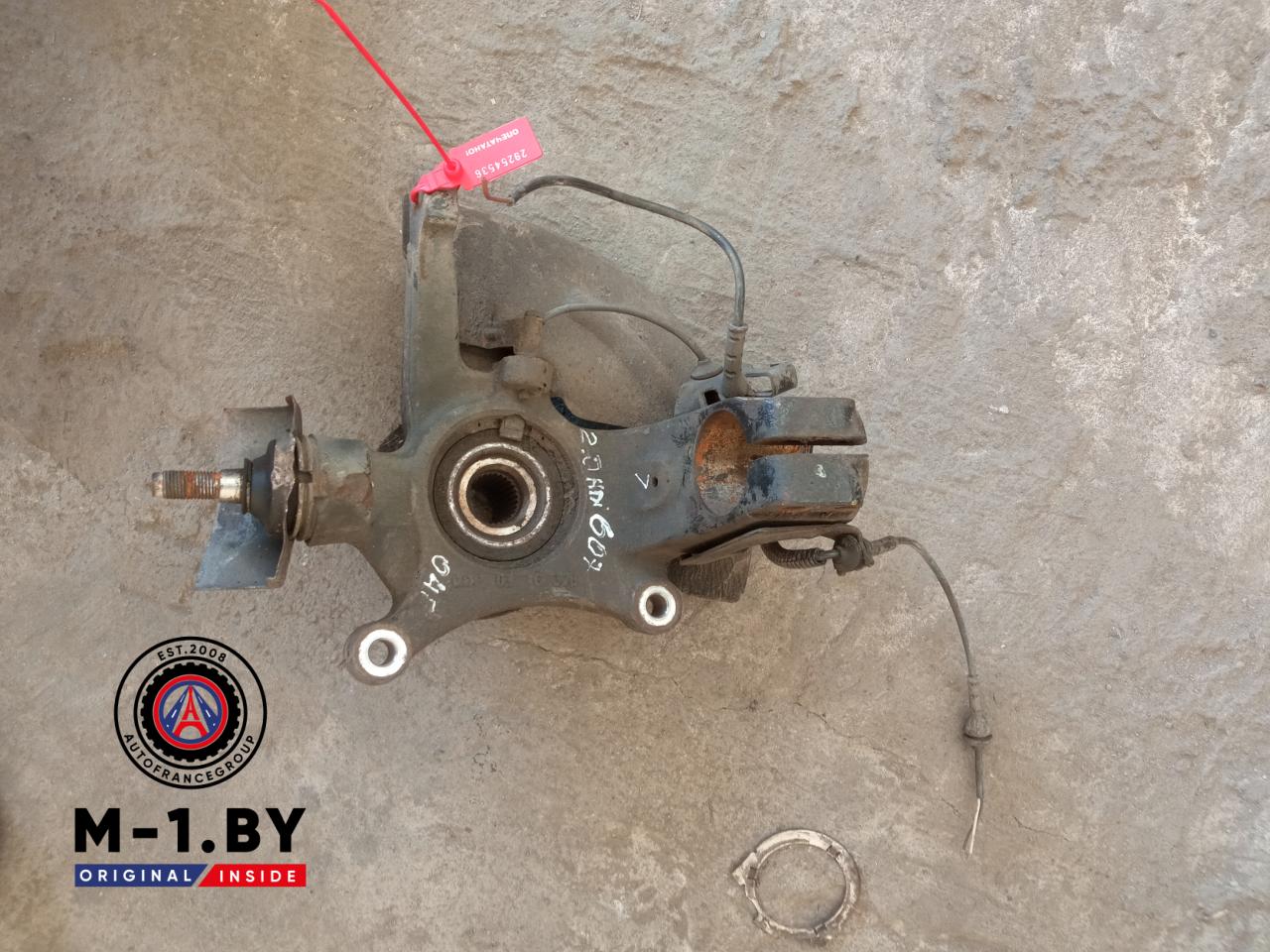 ступица передняя левая Peugeot 607 1 поколение 2004, 2.0 л., дизель - фото №1