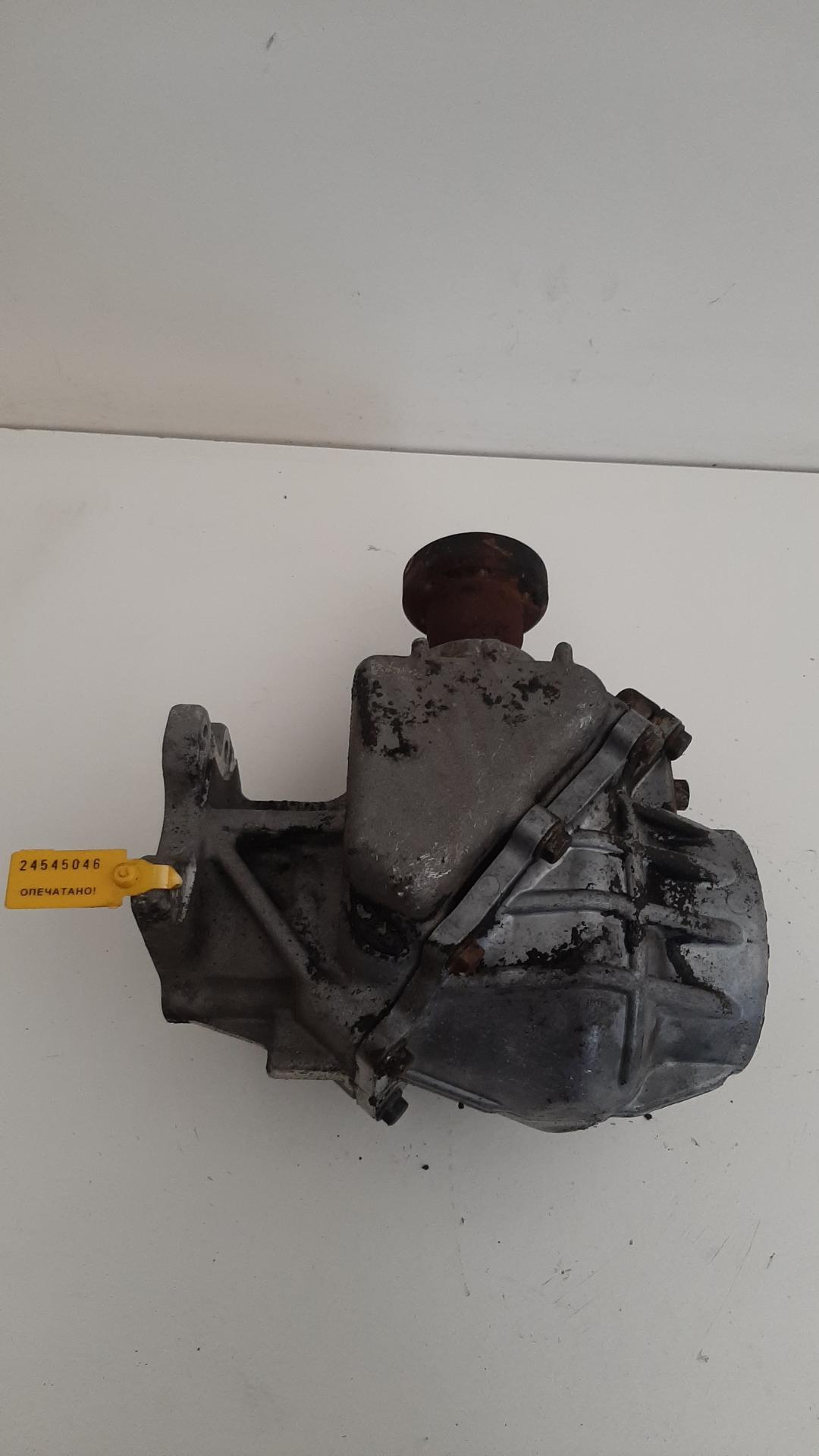 раздаточная коробка Volvo XC70 2 поколение 2003, 2.5 л., бензин, 1023808 - фото №1