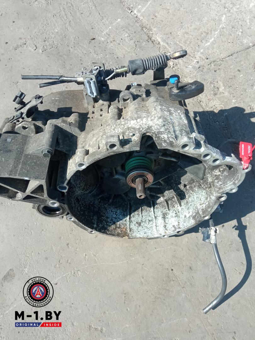 КПП механическая (МКПП) Volvo V70 2 поколение (2000 - 2005), 2.4 л., бензин, МКПП, M56L2 - фото №1