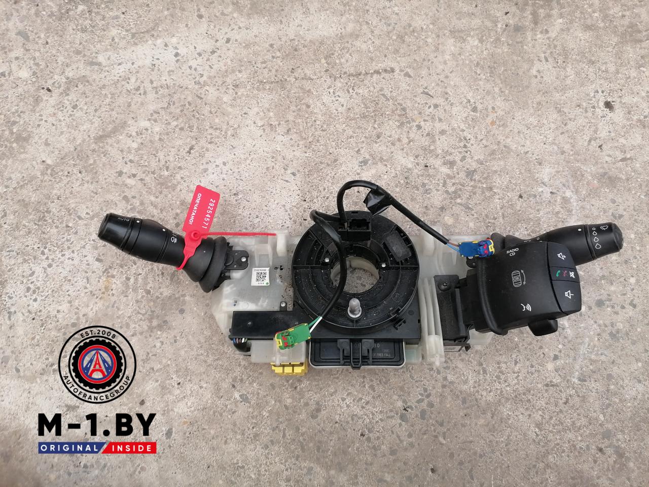 переключатель подрулевой (стрекоза) Renault Latitude 1 поколение (2010 - 2014), 255670009R - фото №1