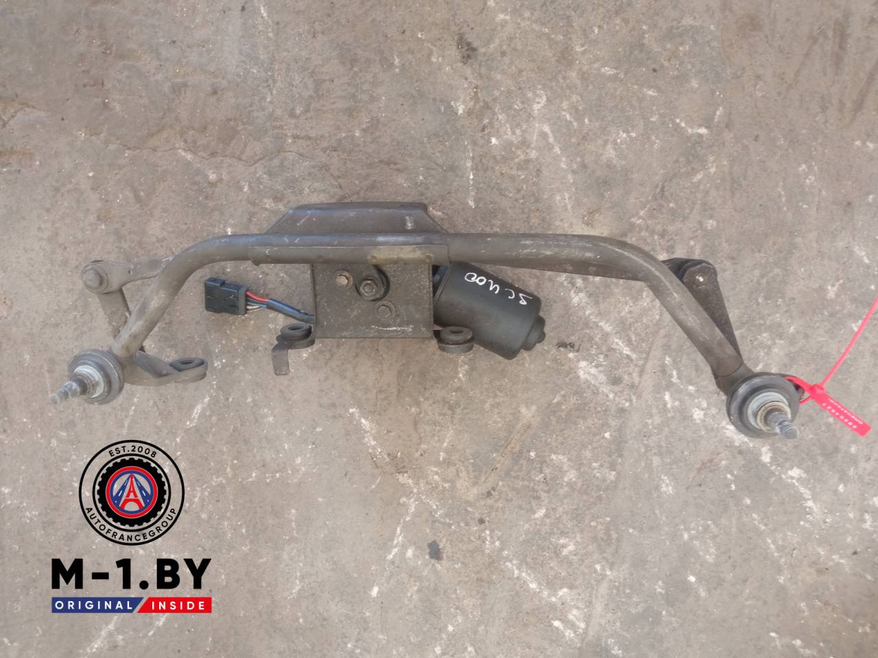 моторчик передних стеклоочистителей (дворников) Fiat Scudo 1 поколение (1996 - 2007) - фото №1