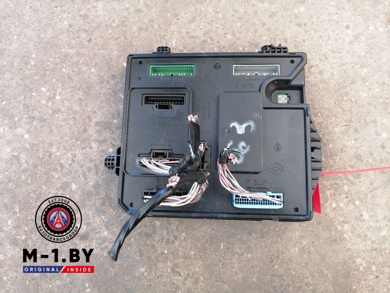 блок комфорта Renault Scenic 3 поколение (2009 - 2012), 284B13640R - фото №1