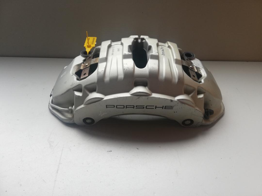 суппорт передний левый Porsche Macan 1 поколение 2013, 17F1530S3, 7PP.615.123, BM5, BREMBO, 20.A221.08 - фото №1