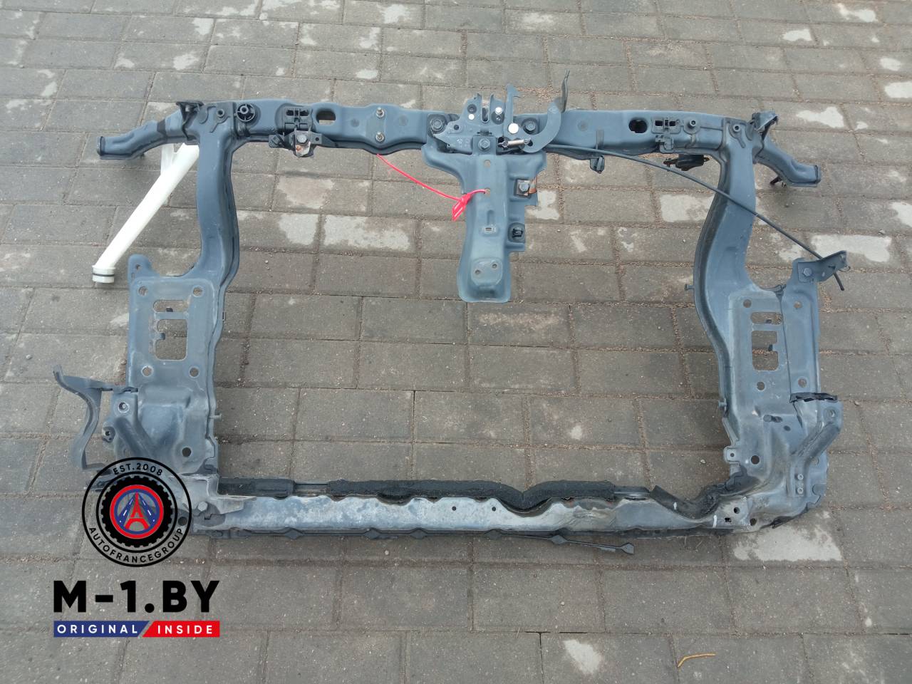 передняя панель крепления облицовки (телевизор) Renault Koleos 1 поколение (2008 - 2011) - фото №1