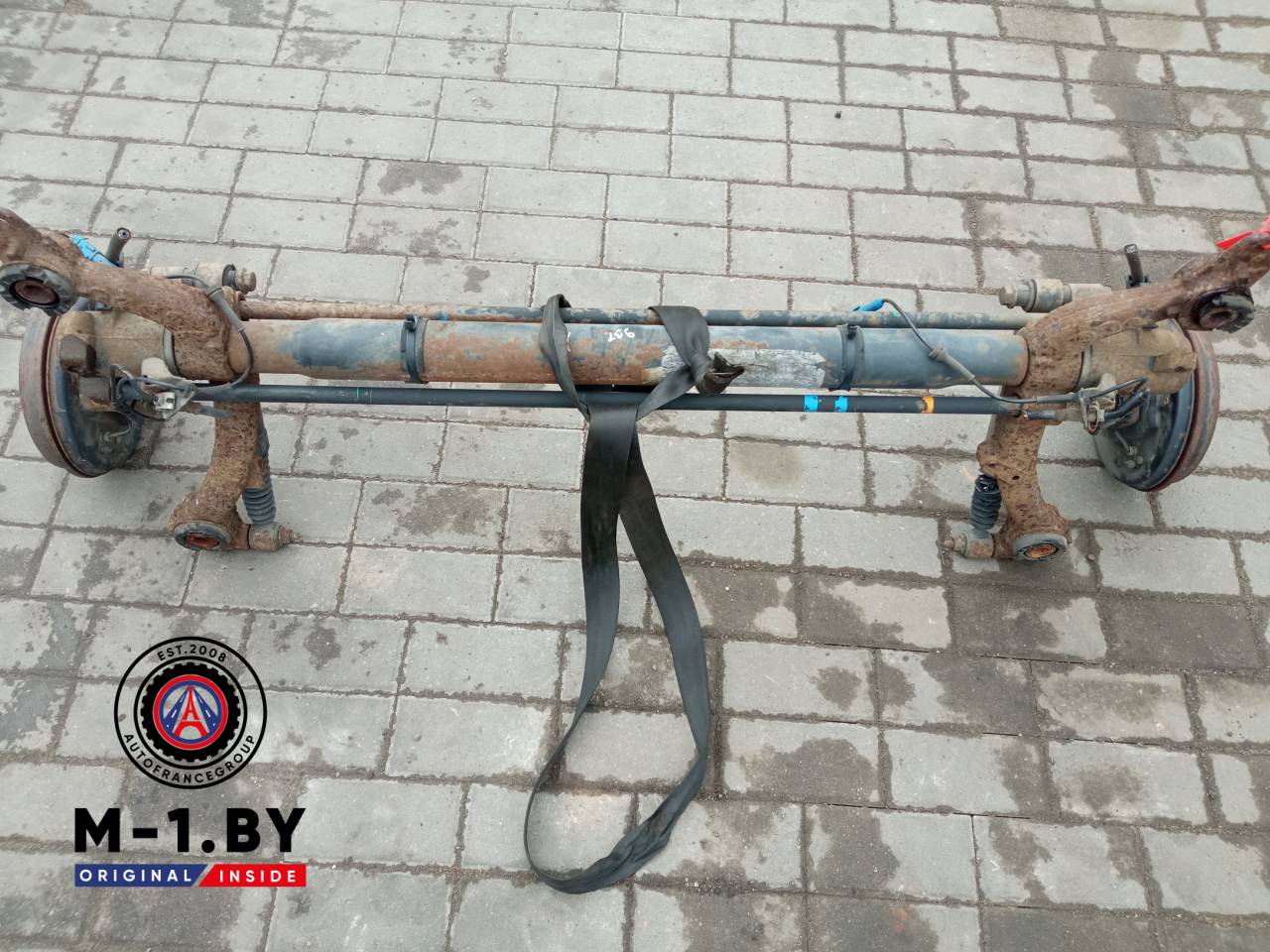 балка подвески задняя Peugeot 206 1 поколение (1998 - 2003) - фото №1