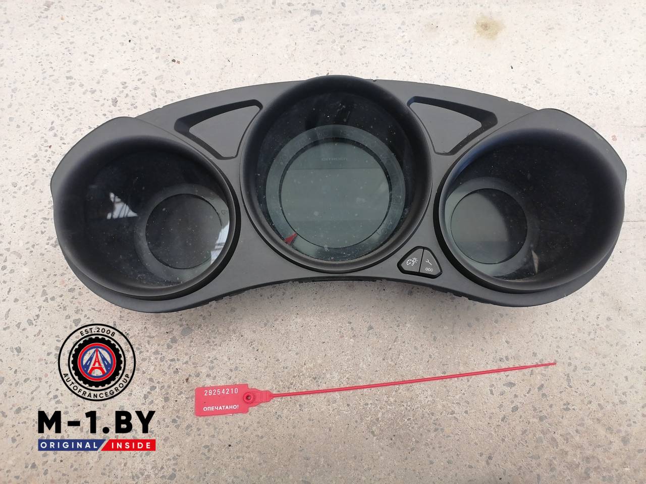 щиток приборов (приборная панель) Citroen C4 2 поколение (2010 - 2017), 9676962980 - фото №1