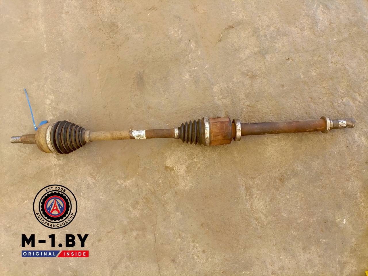 полуось передняя правая (приводной вал, ШРУС) Renault Megane 3 поколение (2008 - 2014), 1.5 л., дизель, 391006777R - фото №1