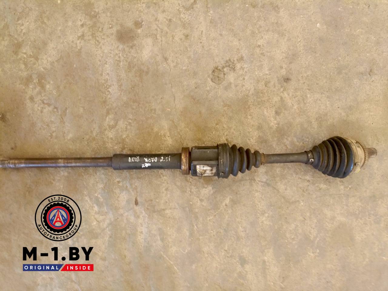 полуось передняя правая (приводной вал, ШРУС) Volvo XC70 2 поколение (2000 - 2005), 2.5 л., бензин - фото №1