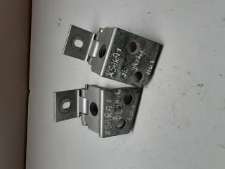 петля двери Citroen Xsara 1 поколение 1998