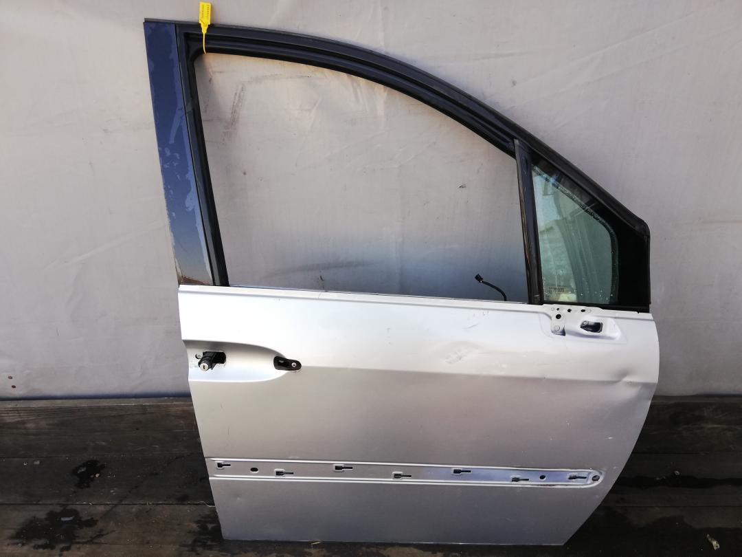 дверь задняя правая Citroen C8 1 поколение 2002 - фото №1