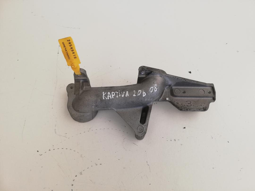 патрубок интеркулера Chevrolet Captiva 1 поколение 2008, 2.0 л., дизель - фото №1
