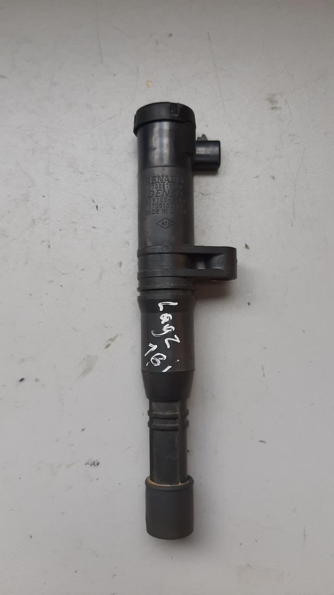 катушка зажигания Renault Laguna 2 поколение 2002, 1.6 л., бензин, 7700875000 - фото №1