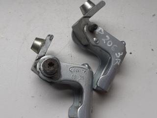 петля двери Peugeot 206 1 поколение 2001