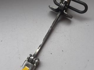 ограничитель открывания двери Opel Zafira 1 поколение (A) 2002