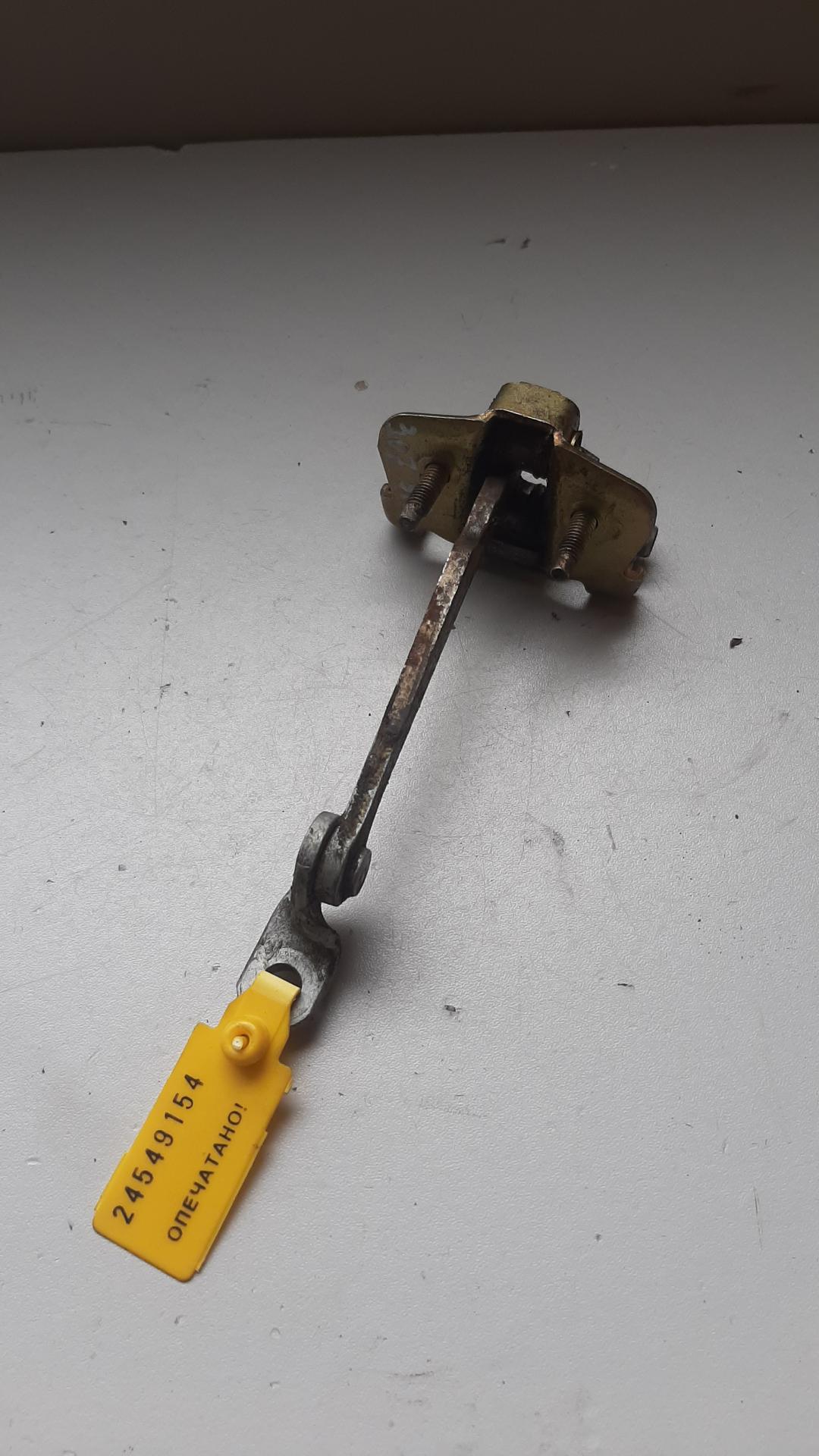 ограничитель открывания двери Peugeot 307 1 поколение 2003 - фото №1