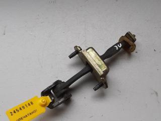 ограничитель открывания двери Ford Fiesta 5 поколение 2003, хетчбэк 3 дв.