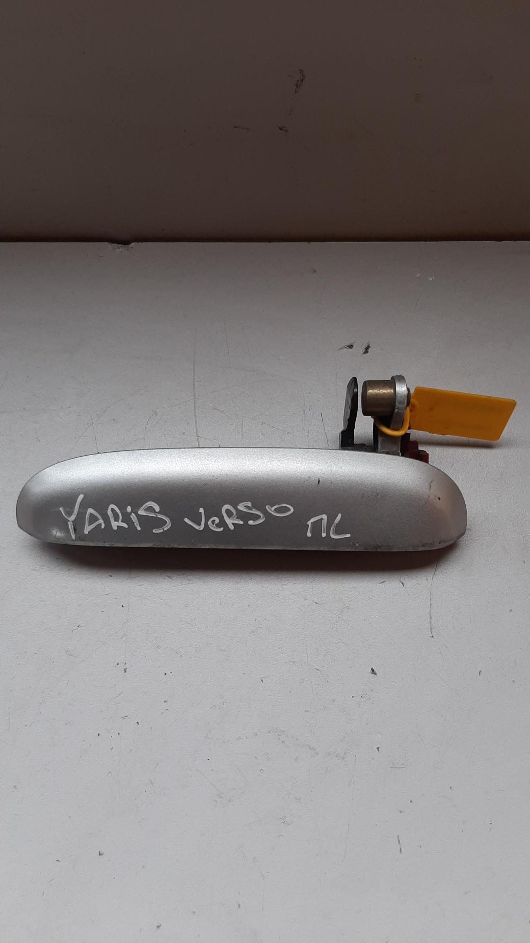 ручка наружная Toyota Yaris Verso 1 поколение 2000 - фото №1