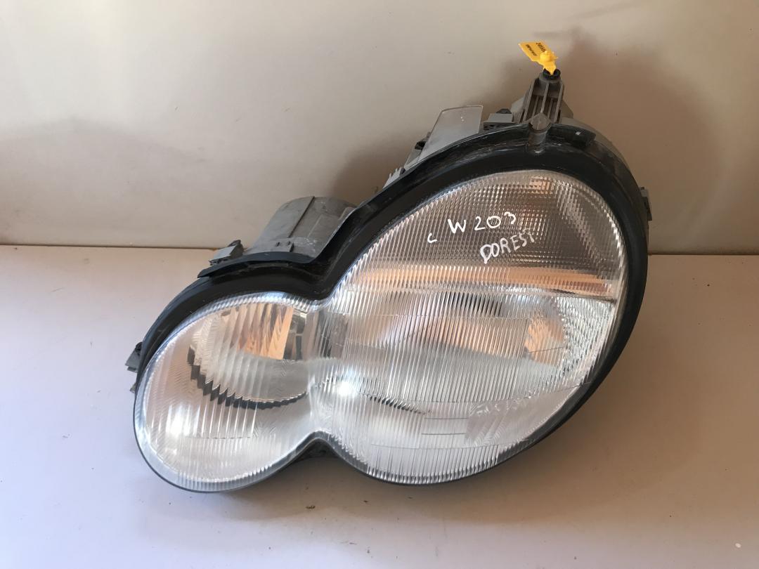 фара левая Mercedes-Benz C-Класс W203/S203/CL203 2003 - фото №1