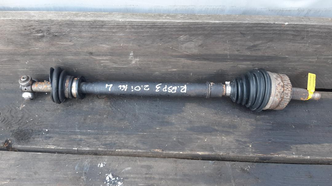 полуось передняя левая (приводной вал, ШРУС) Renault Espace 3 поколение 1998, 2.0 л., бензин - фото №1