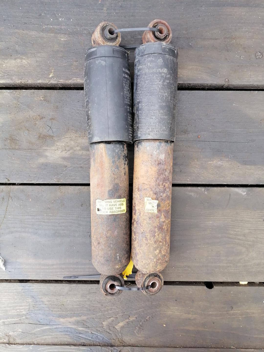 амортизатор задний Chrysler Voyager 3 поколение 1999 - фото №1