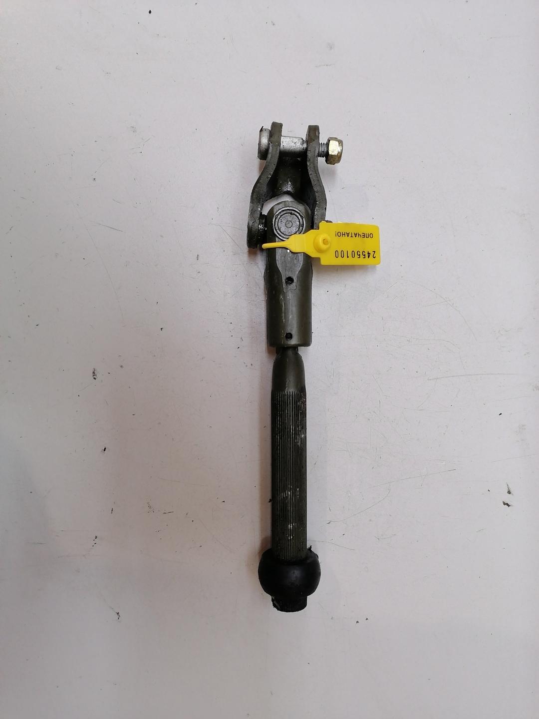 рулевой карданчик Renault Clio 1 поколение 1996 - фото №1