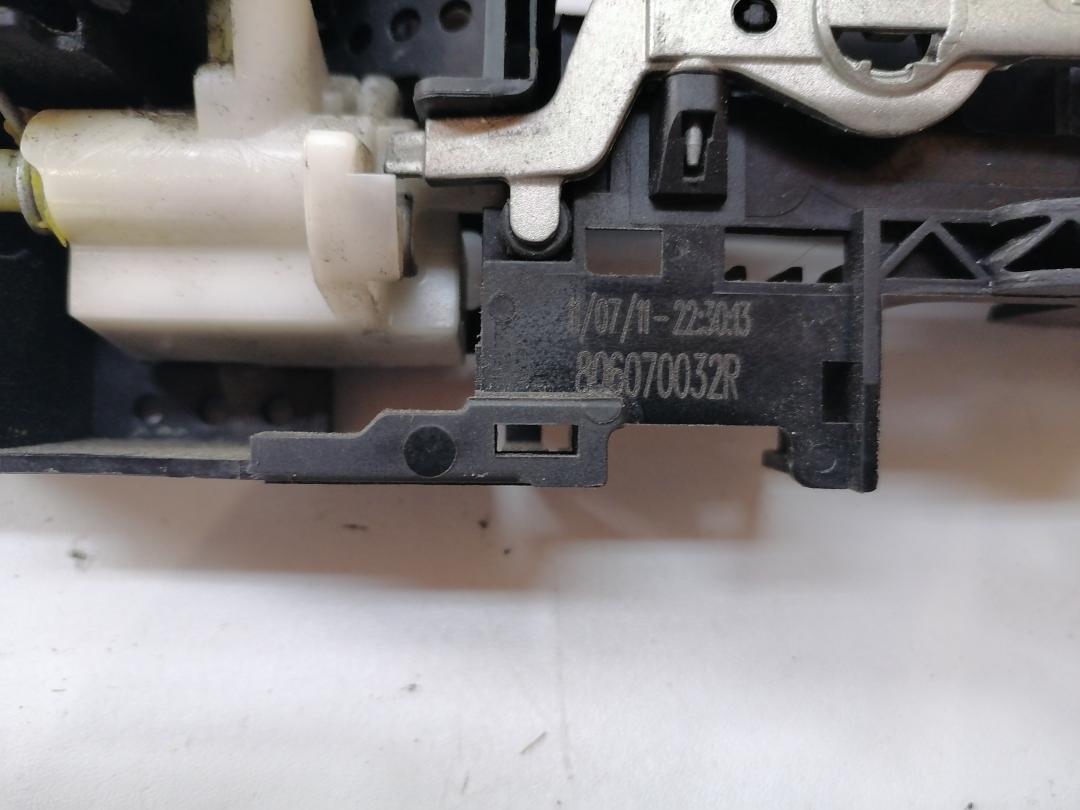 ручка наружная Renault Megane 3 поколение 2010, 8060700032R - фото №1