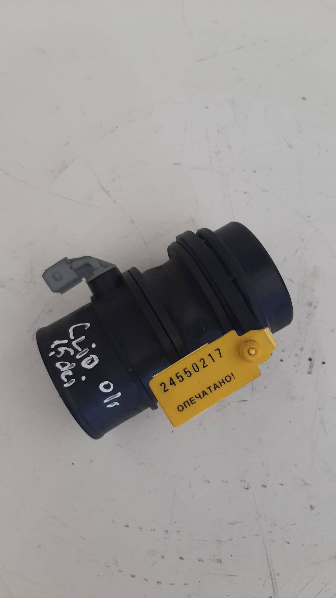 расходомер воздуха Renault Clio 2 поколение 2001, 1.5 л., дизель, 98090430 - фото №1