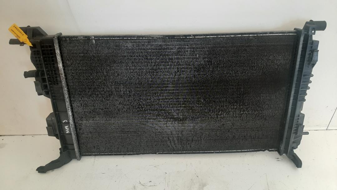 радиатор (основной) Renault Megane 3 поколение 2011, 214105150R - фото №1