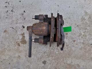 суппорт задний правый Chrysler Voyager 3 поколение 1995