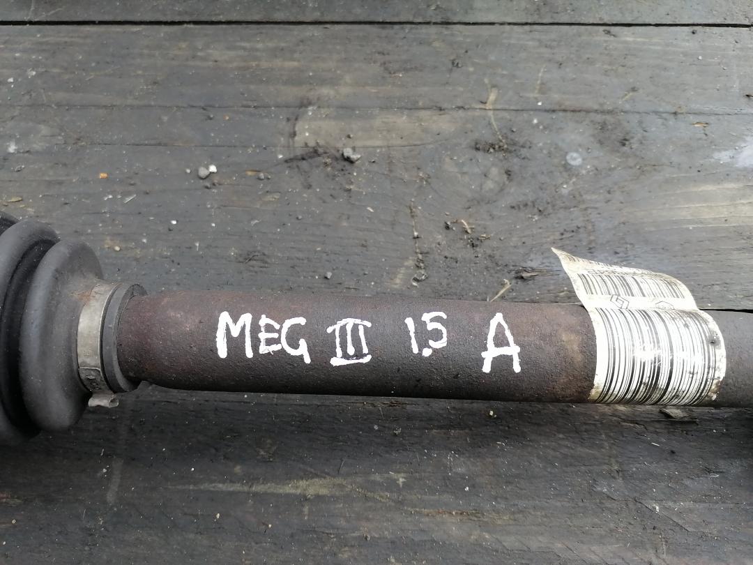 полуось передняя правая (приводной вал, ШРУС) Renault Megane 3 поколение 2008, 1.5 л., дизель, АКПП, 391009864R - фото №1