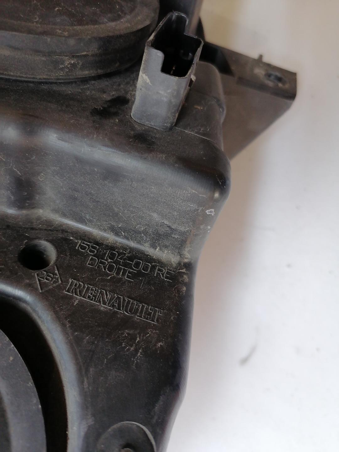 фара левая Renault Scenic 2 поколение 2003, 15810400, 15810400RE - фото №1