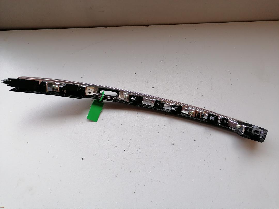 накладка на торпедо (консоль) Renault Latitude 1 поколение 2011 - фото №1