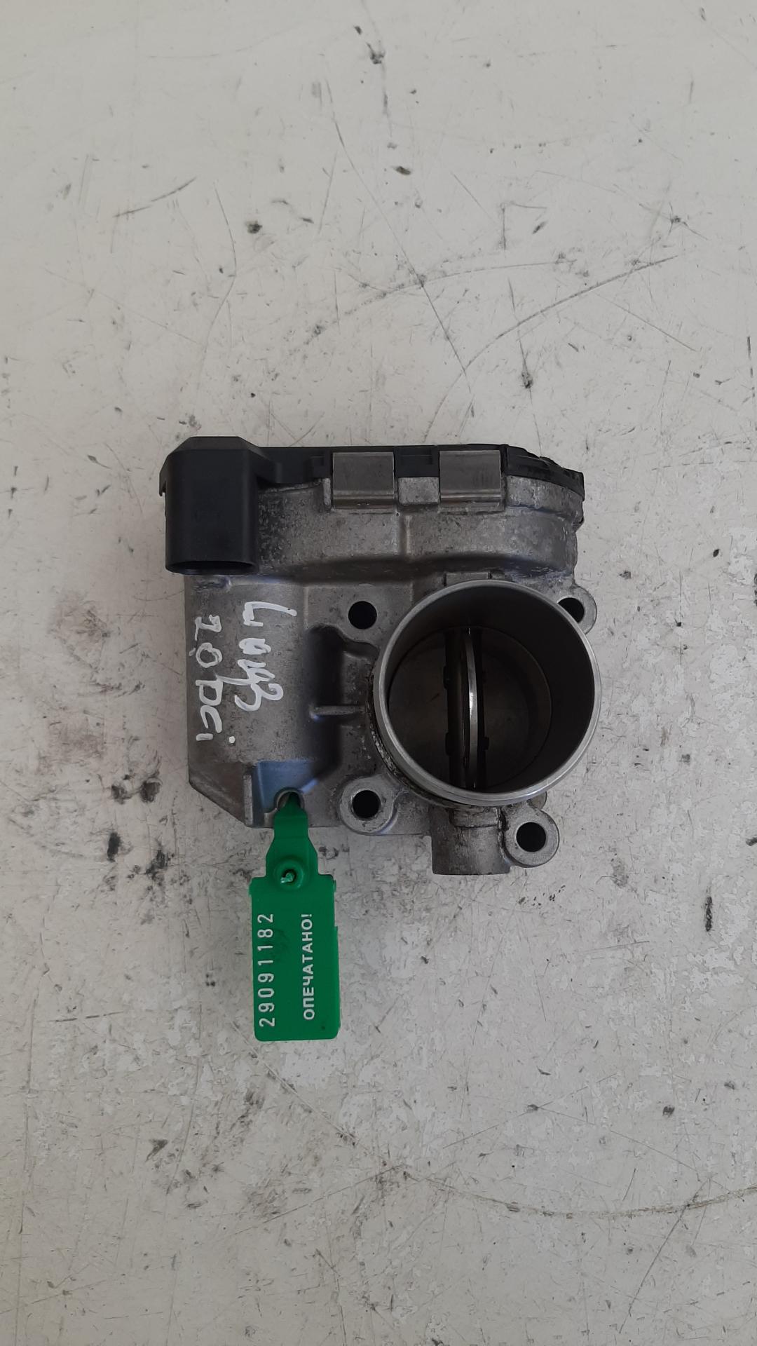 заслонка дроссельная Renault Laguna 3 поколение 2008, 2.0 л., дизель, 8200330810E - фото №1