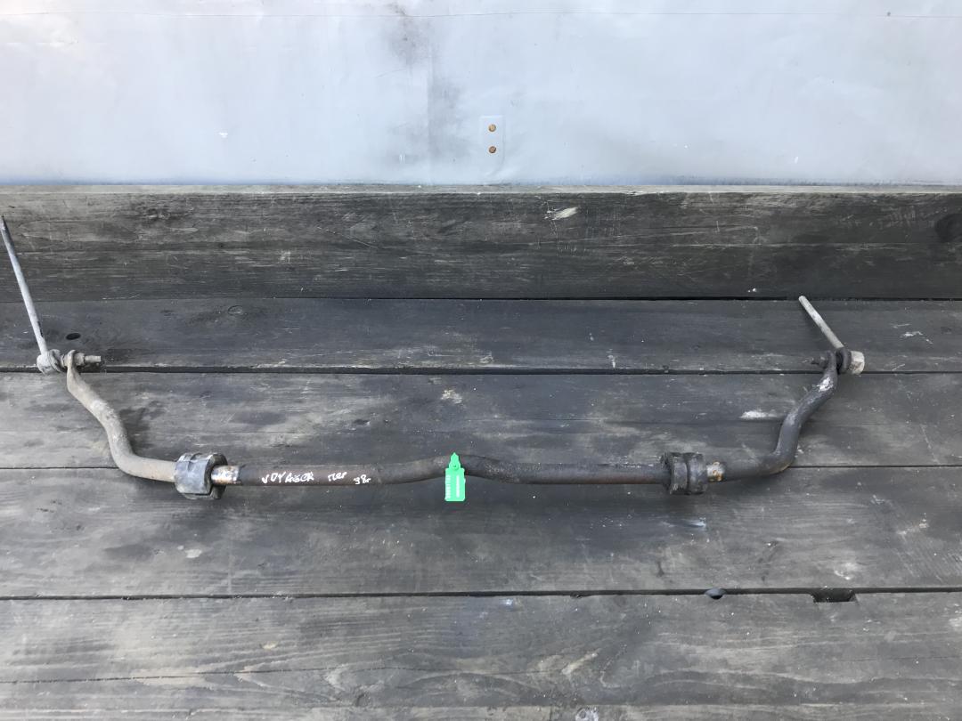 стабилизатор подвески передний Chrysler Grand Voyager 3 поколение 1998, 3.5 л., бензин - фото №1