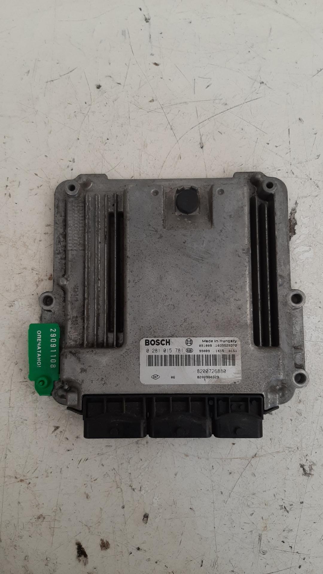 блок управления двигателем Renault Laguna 3 поколение 2008, 2.0 л., дизель, 8200726880 - фото №1