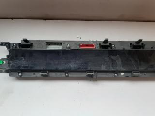 щиток приборов (приборная панель) Renault Scenic 2 поколение [рестайлинг] 2007, P8200704463A