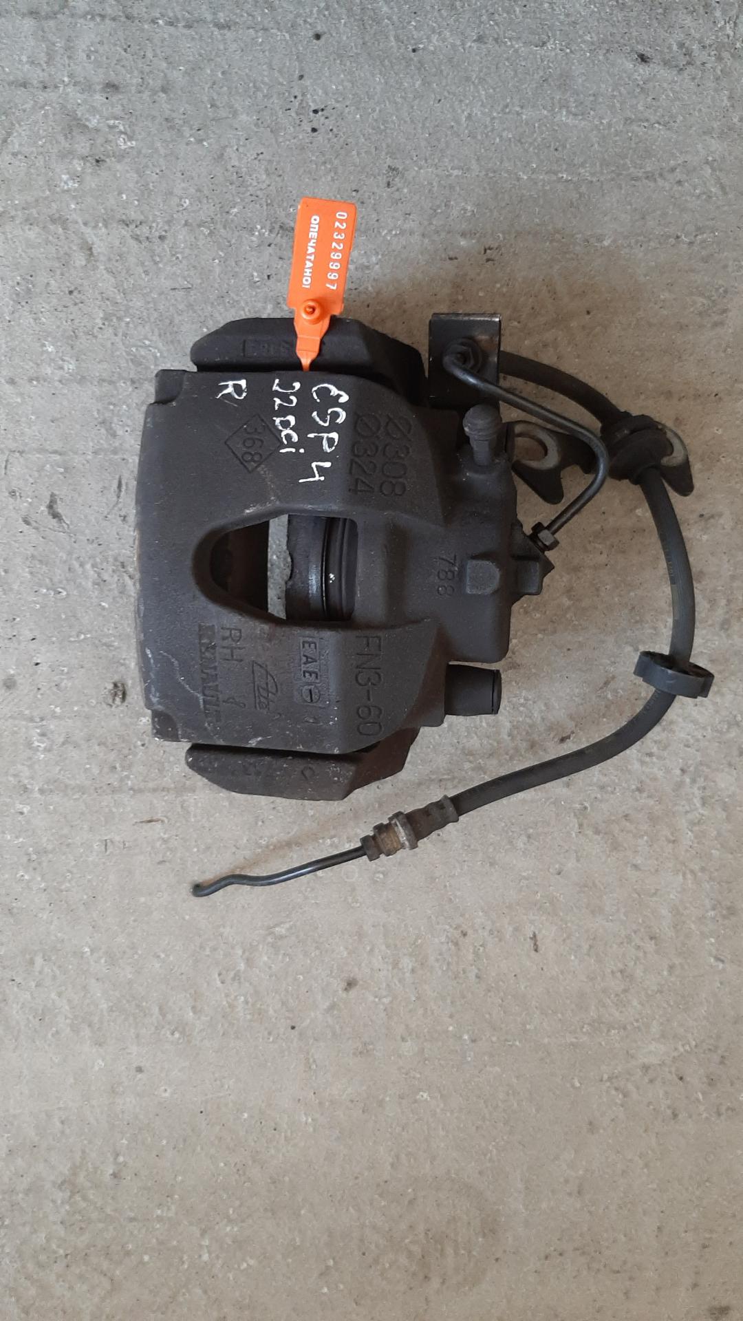 суппорт передний правый Renault Espace 4 поколение 2002, 2.2 л., дизель - фото №1