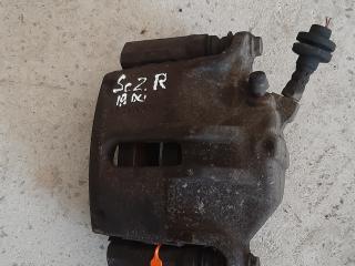 суппорт передний правый Renault Scenic 2 поколение 2005, 1.9 л., дизель