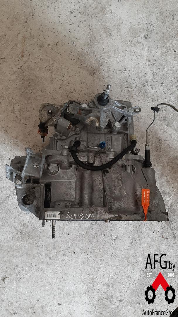 КПП механическая (МКПП) Renault Scenic 2 поколение 2005, 1.9 л., дизель, 8200128325, CEND0000 - фото №1
