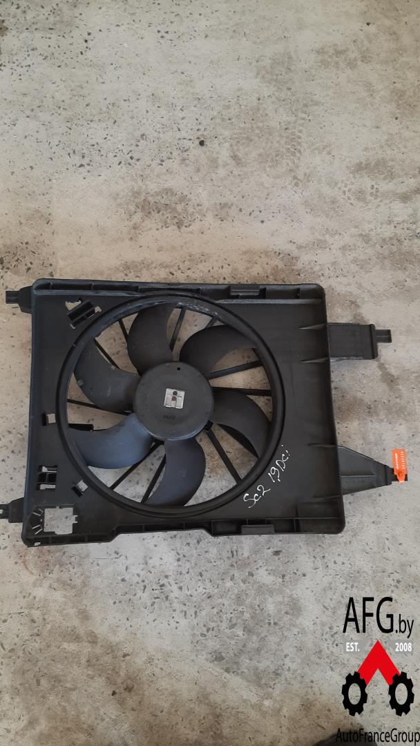 вентилятор радиатора Renault Scenic 2 поколение 2005, 1.9 л., дизель, 8200151465 - фото №1
