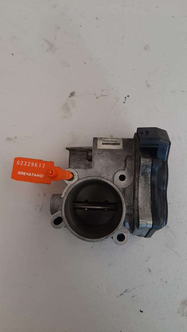 заслонка дроссельная Renault Laguna 3 поколение 2009, 2.0 л., дизель, 8200987453 - фото №1