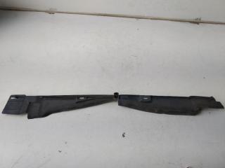 пыльник переднего крыла Renault Laguna 3 поколение 2008, 660620012R