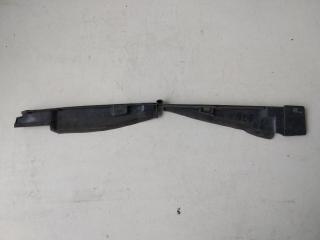 пыльник переднего крыла Renault Laguna 3 поколение 2008, 668630011R