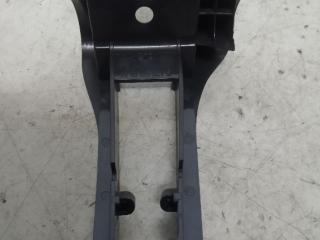 пластик Mercedes-Benz E-Класс W211/S211 2003, A2119200886