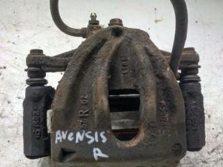 суппорт передний правый Toyota Avensis 3 поколение (T270) 2011