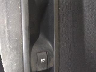 кнопка стеклоподъемника двери Renault Megane 2 поколение [рестайлинг] 2008, хетчбэк 5 дв.
