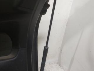 амортизатор крышки багажника (3-5 двери) Toyota Prius 2 поколение 2006, 68960-0W532