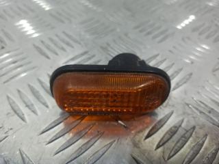 повторитель поворота на крыле правый Honda Civic 6 поколение 2000, 6R01388