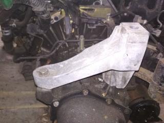 кронштейн КПП Mazda 5 CR 2005, 1.8 л., бензин, МКПП